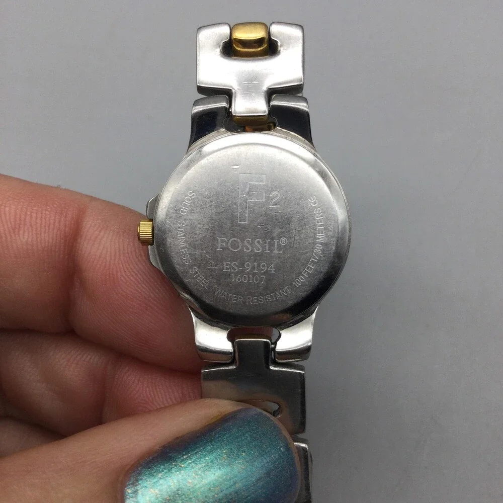 Fossil F2 ES-9194 Womens Watch 22mm Purple Dial Two Tone New Battery 6.25